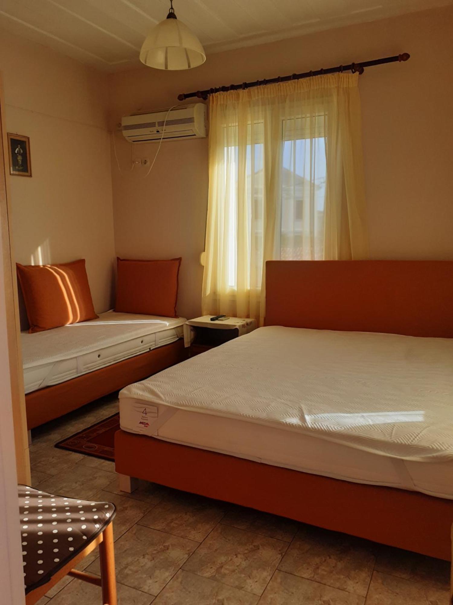 Thalia'S Garden Hotel Mytilene Exterior photo