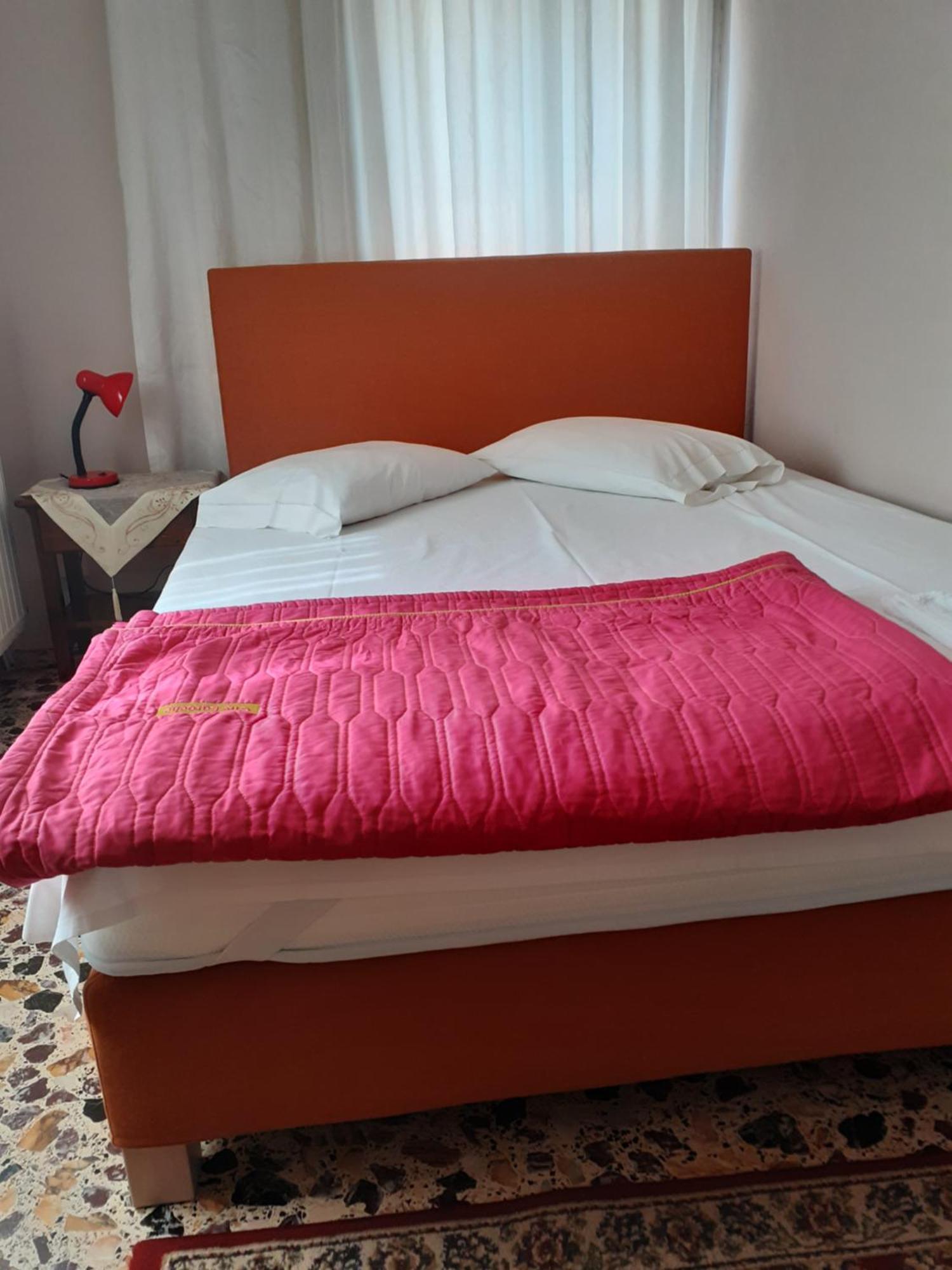 Thalia'S Garden Hotel Mytilene Exterior photo