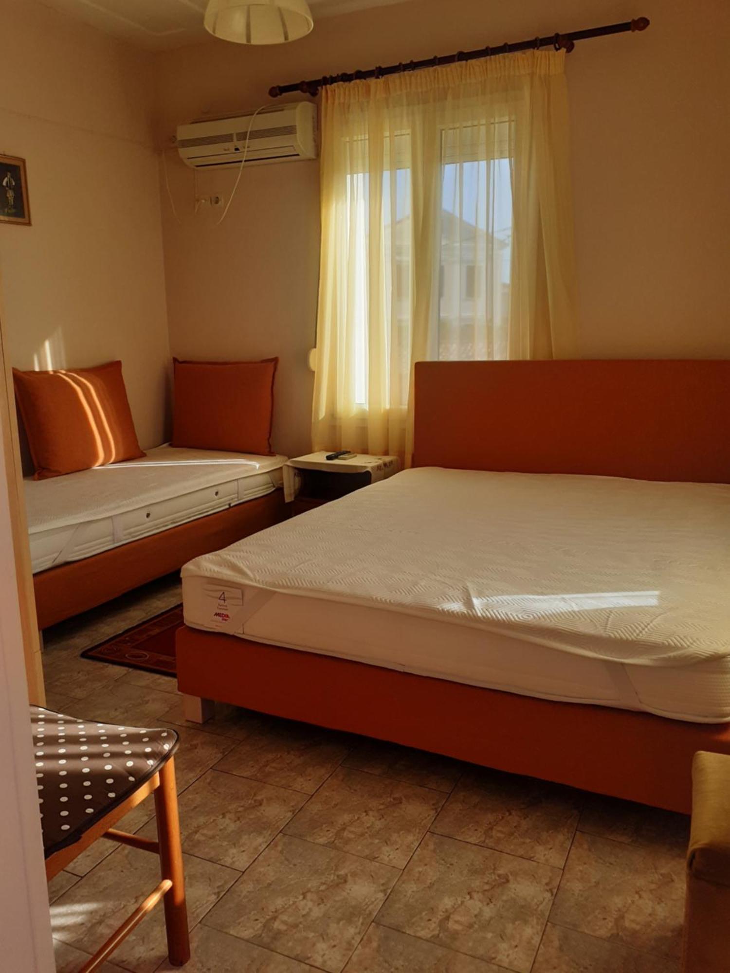 Thalia'S Garden Hotel Mytilene Exterior photo
