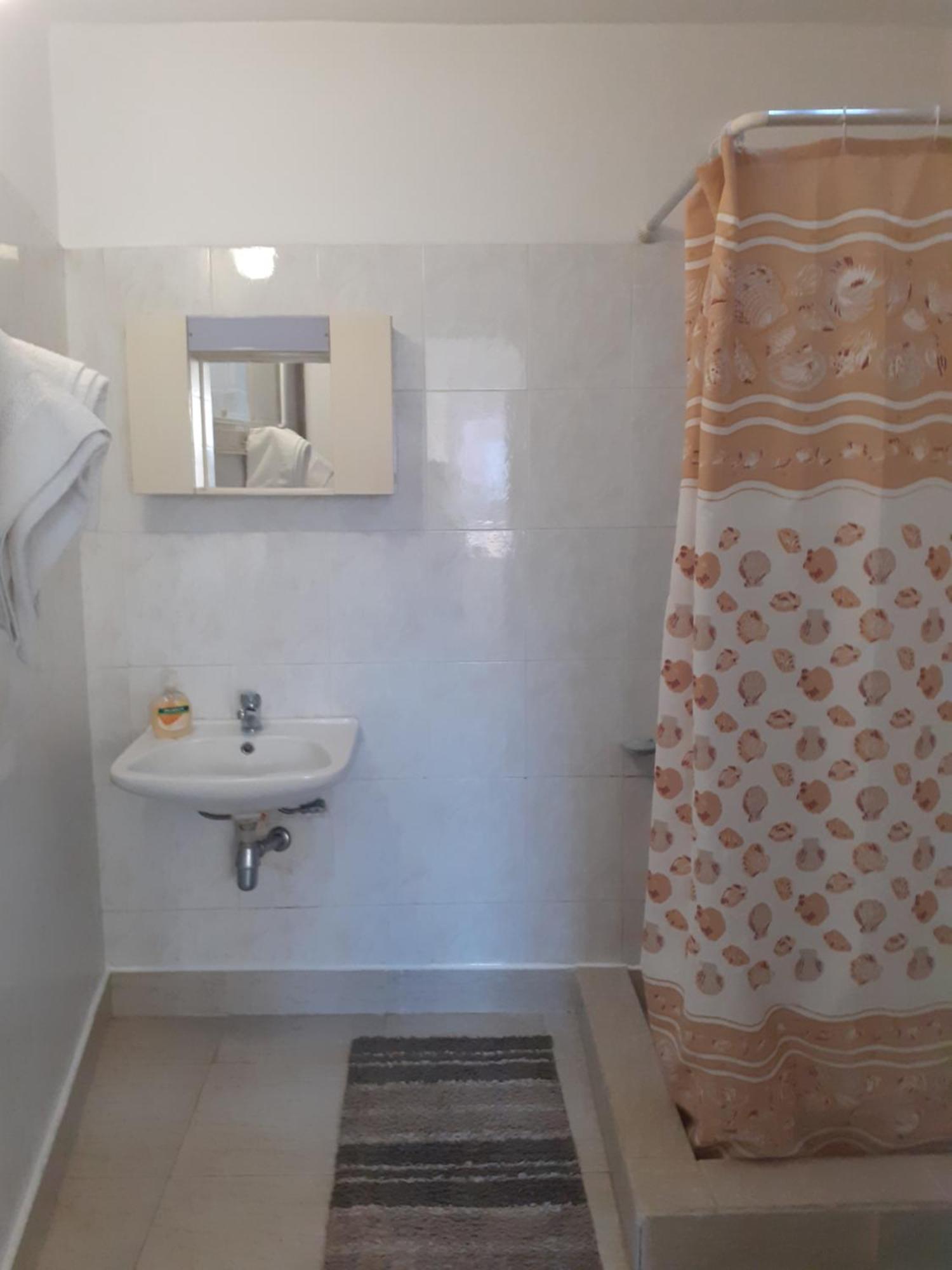 Thalia'S Garden Hotel Mytilene Exterior photo